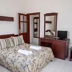 Hotel Spring