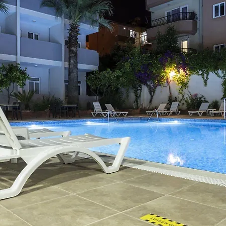 Spring Hotell 3*